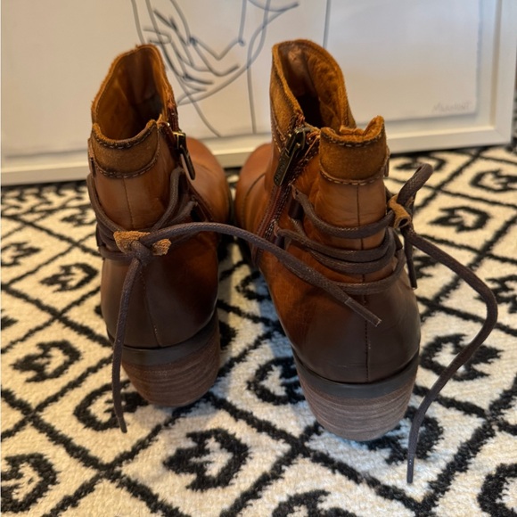 PIKOLINOS Tan Leather Boots - Picture 3 of 6